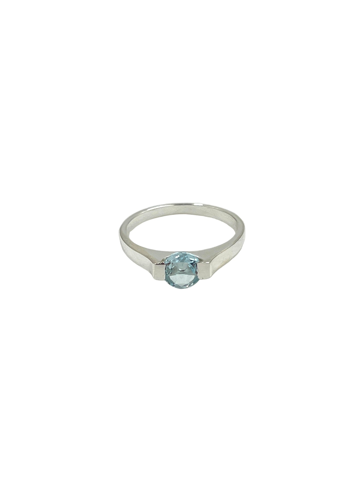 Circle Blue Topaz Ring
