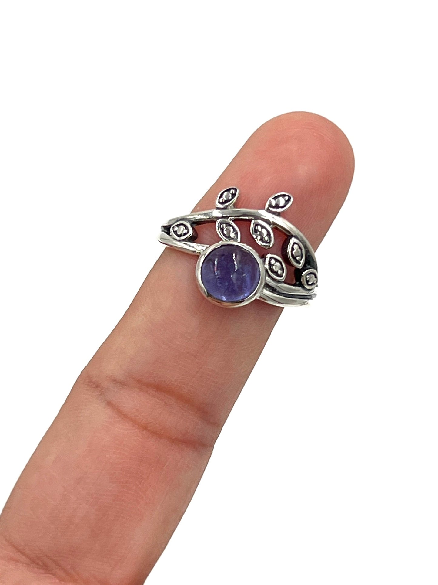 Vine Tanzanite Ring