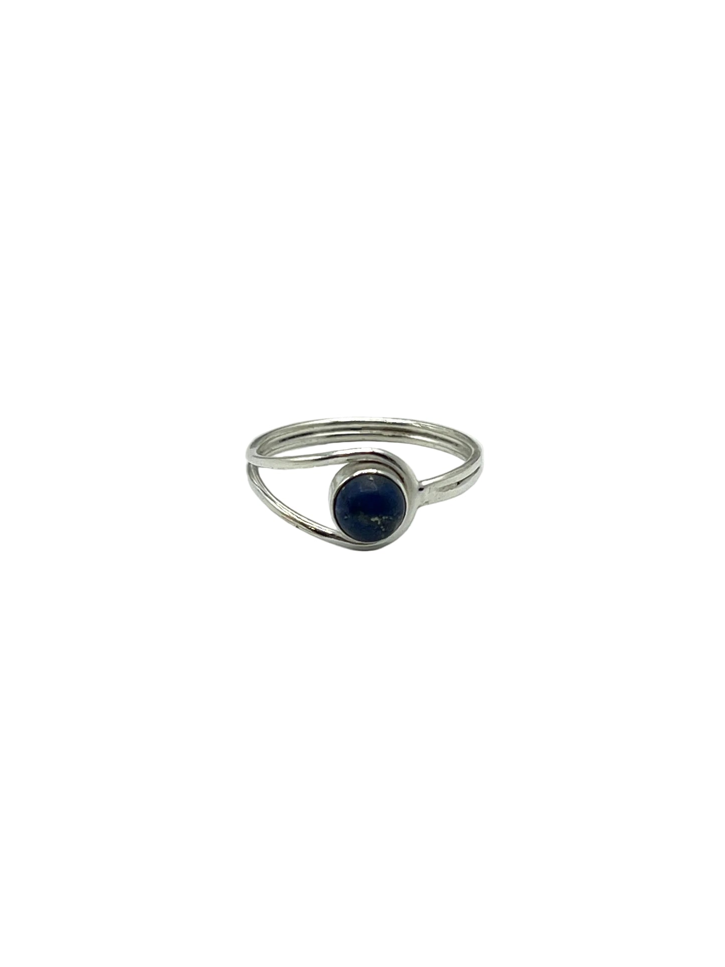 Lasso Gemstone Rings
