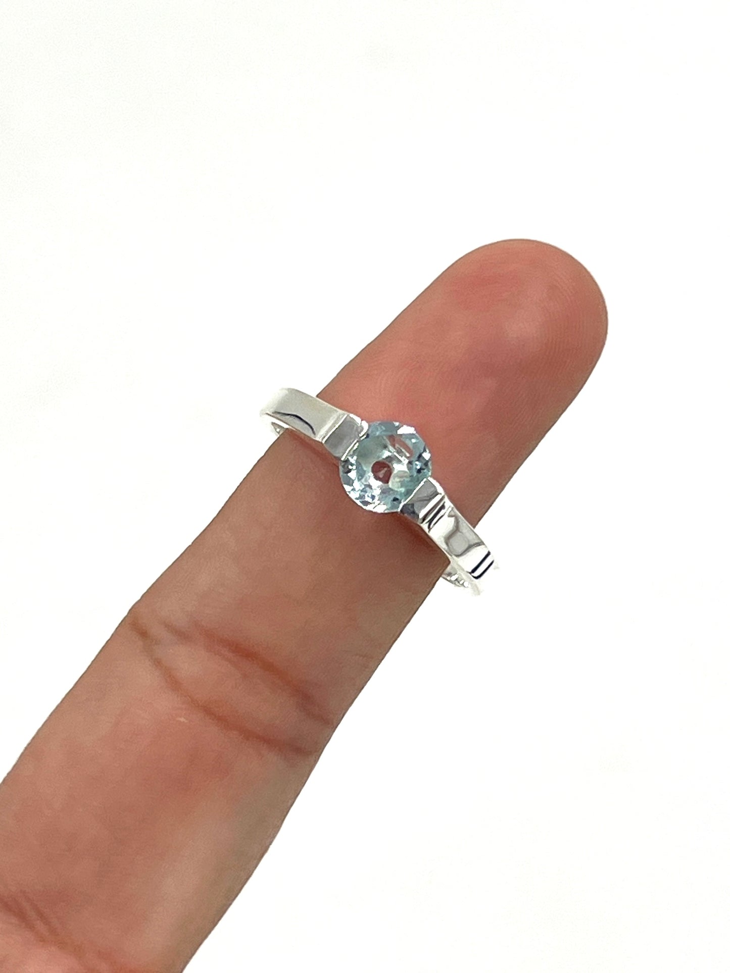 Circle Blue Topaz Ring
