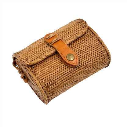 Hand Woven Ada Grass Purse