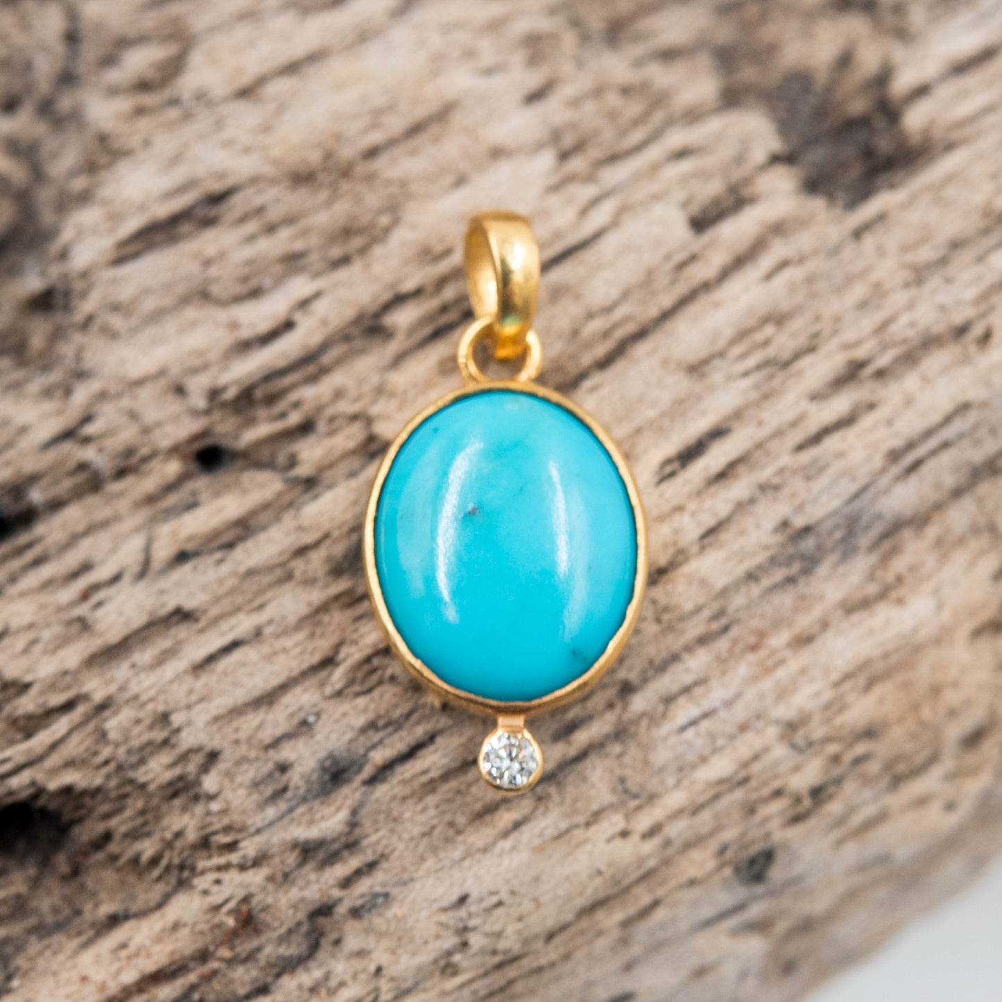 14 Karat Gold | Arizona Turquoise Pendant Collection