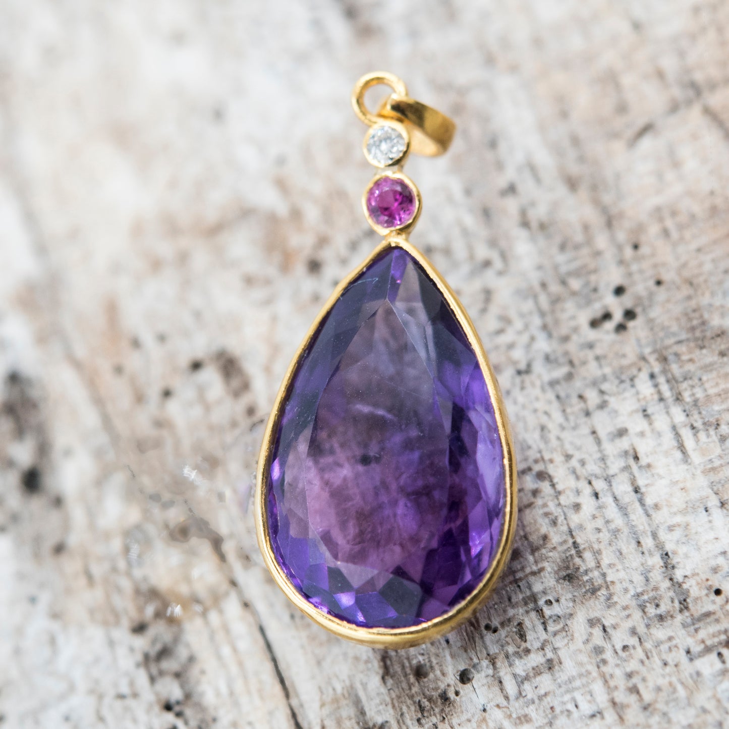 14 Karat Gold | Amethyst Pendant Collection
