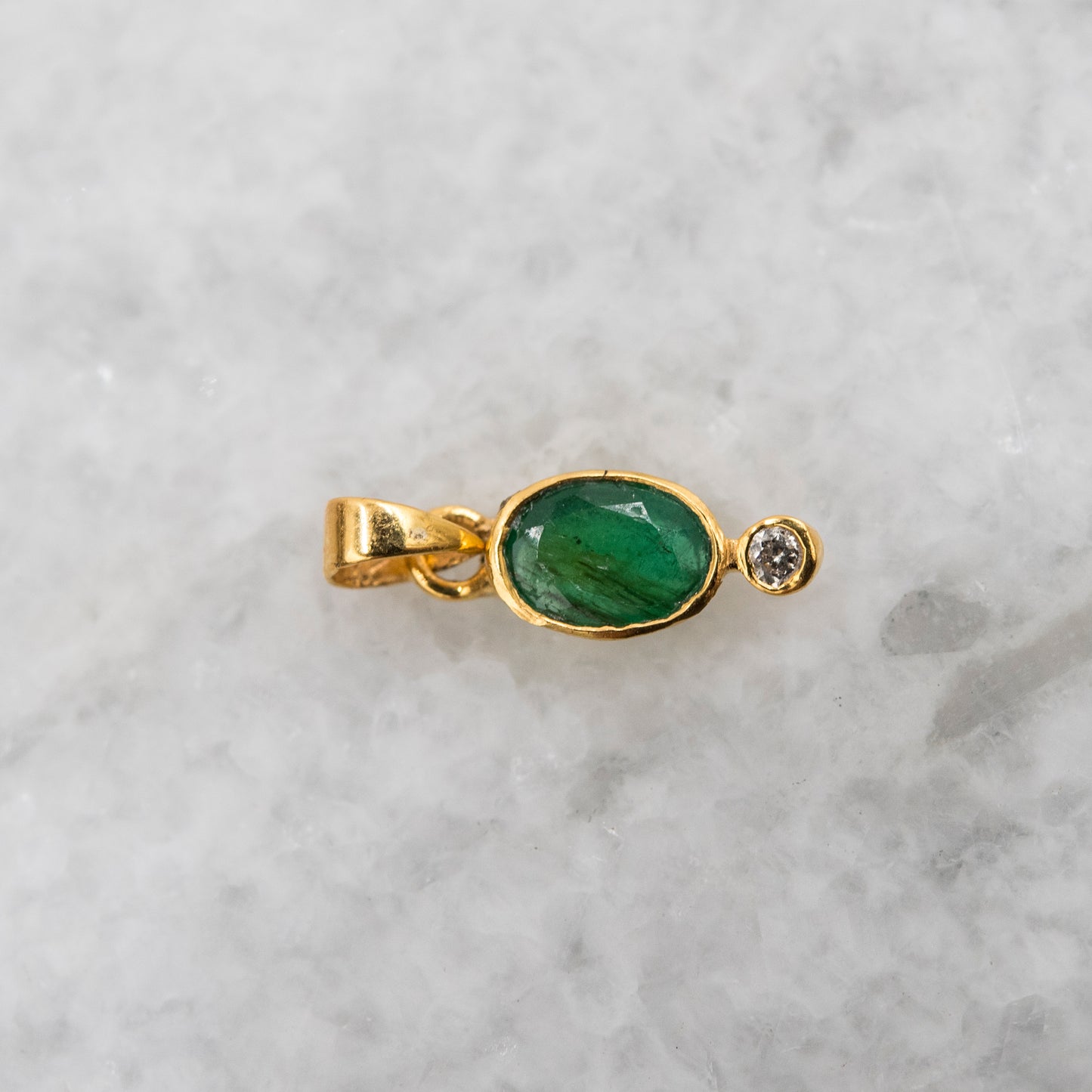 14 Karat Gold | Emerald Pendant Collection