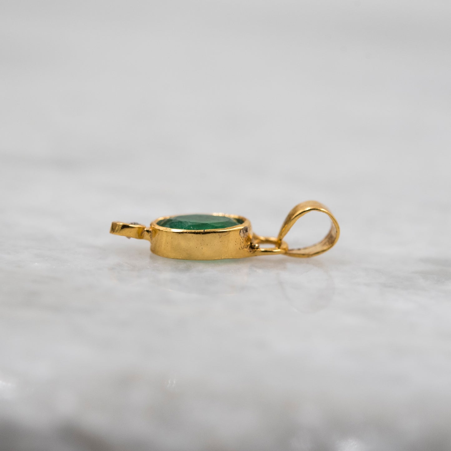 14 Karat Gold | Emerald Pendant Collection