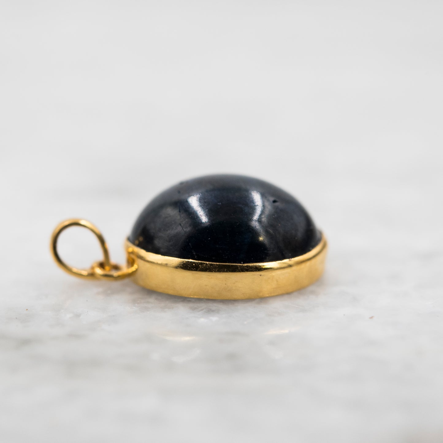 14 Karat Gold | Star Sapphire Pendant Collection