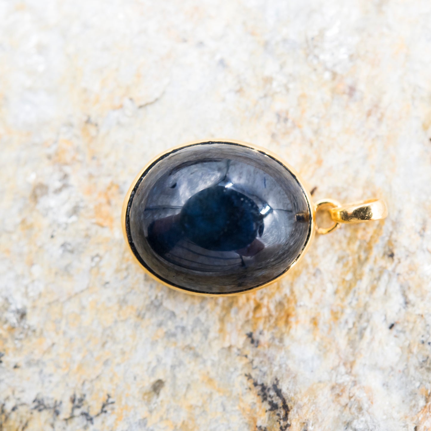 14 Karat Gold | Star Sapphire Pendant Collection