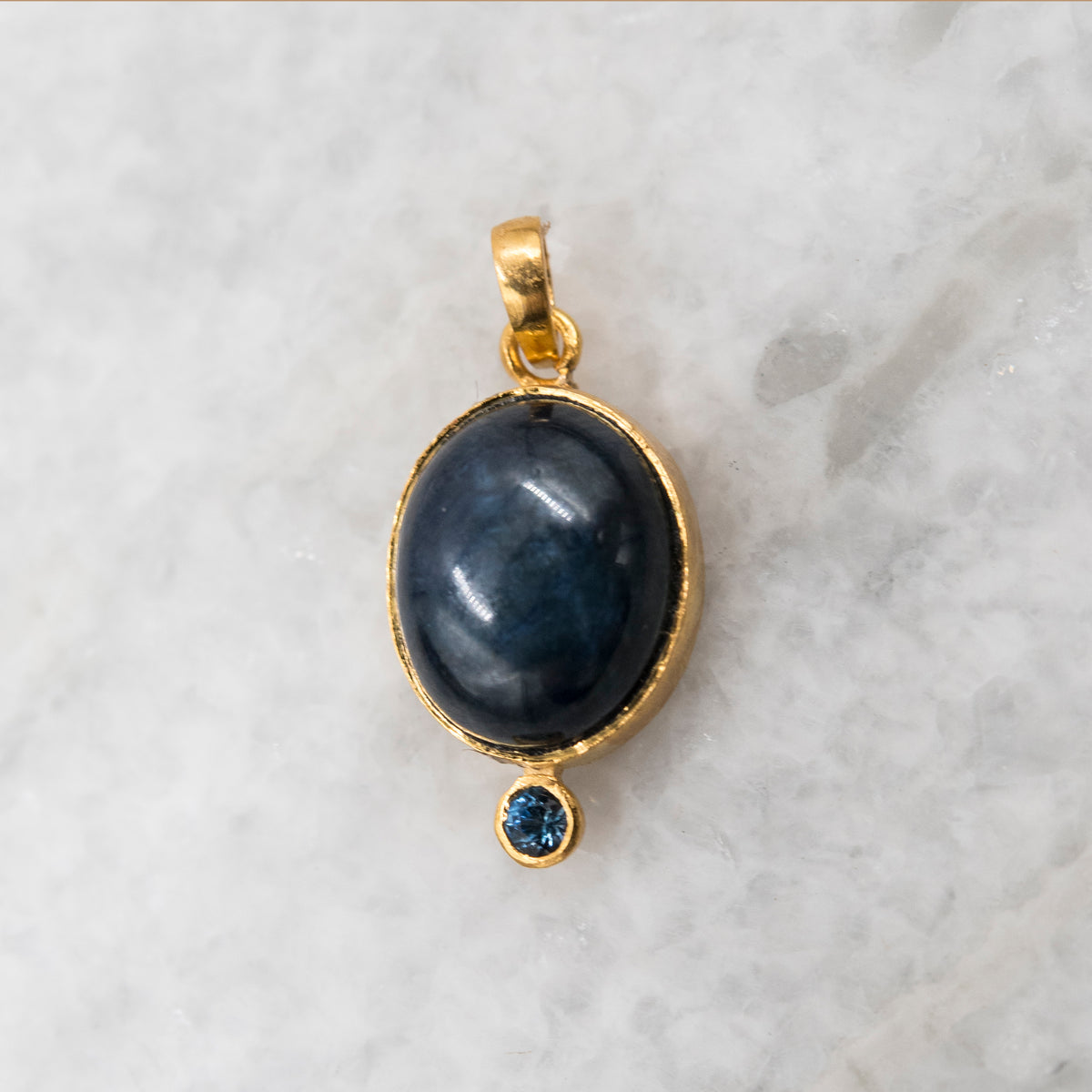 14 Karat Gold | Star Sapphire & Diamond Pendant Collection