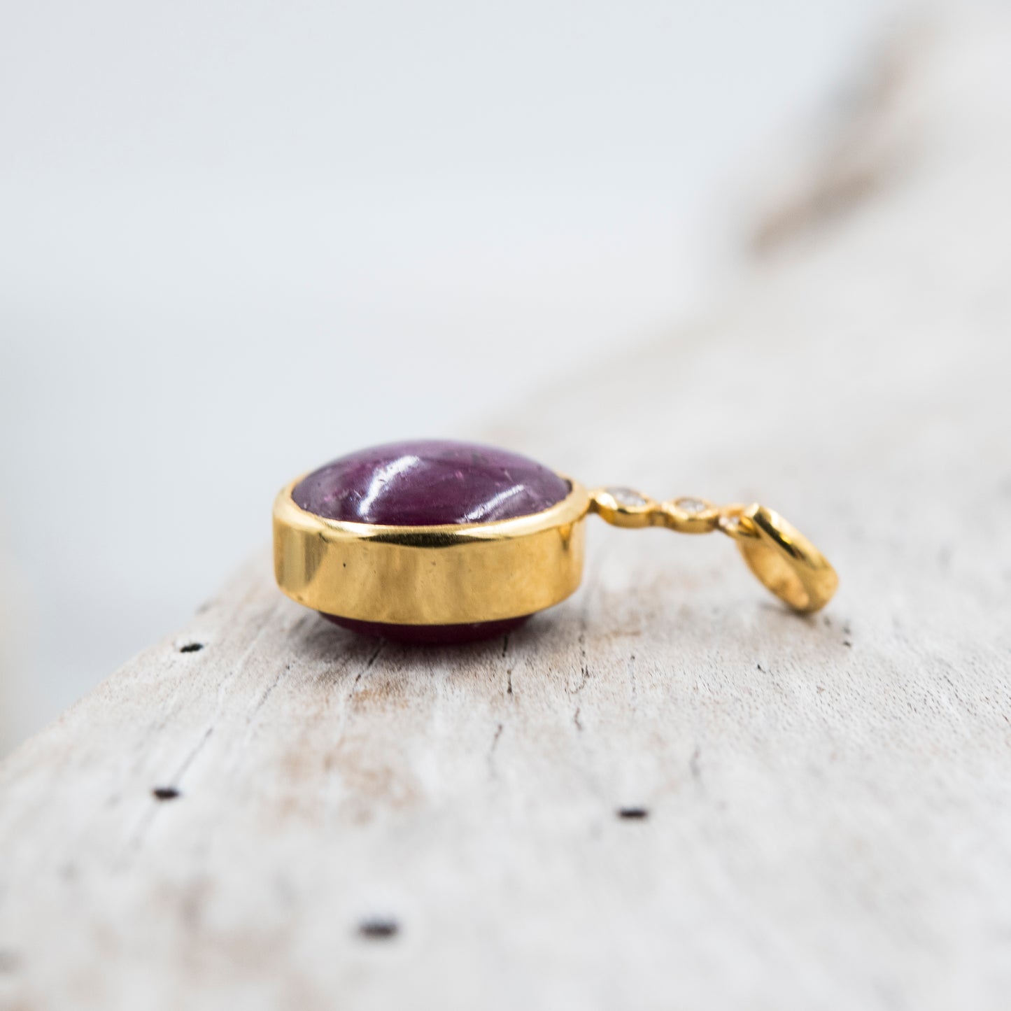 14 Karat Gold | Star Ruby & Diamond Pendant Collection