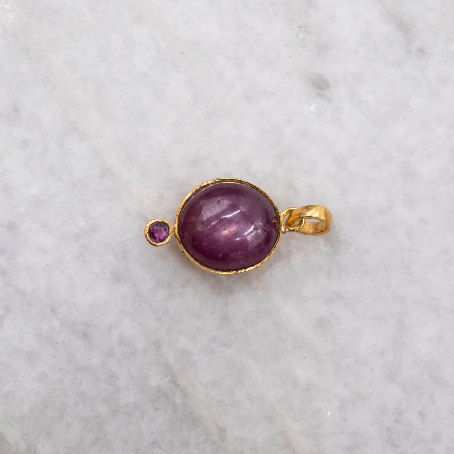 14 Karat Gold | Star Ruby & faceted Ruby Pendant Collection