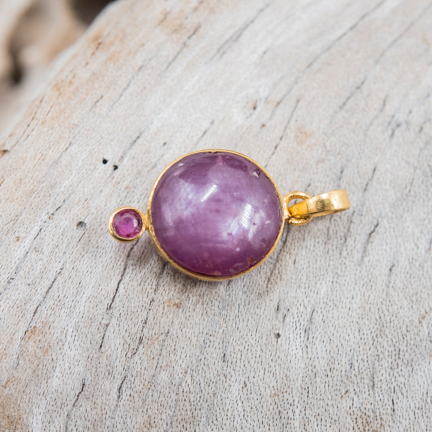 14 Karat Gold | Star Ruby & faceted Ruby Pendant Collection