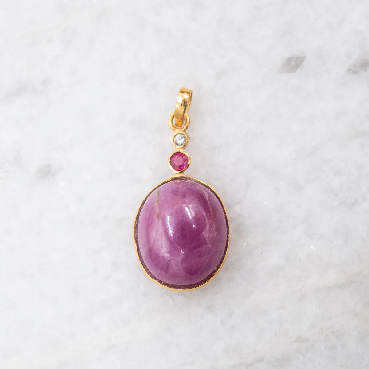 14 Karat Gold | Star Ruby & faceted Ruby Pendant Collection