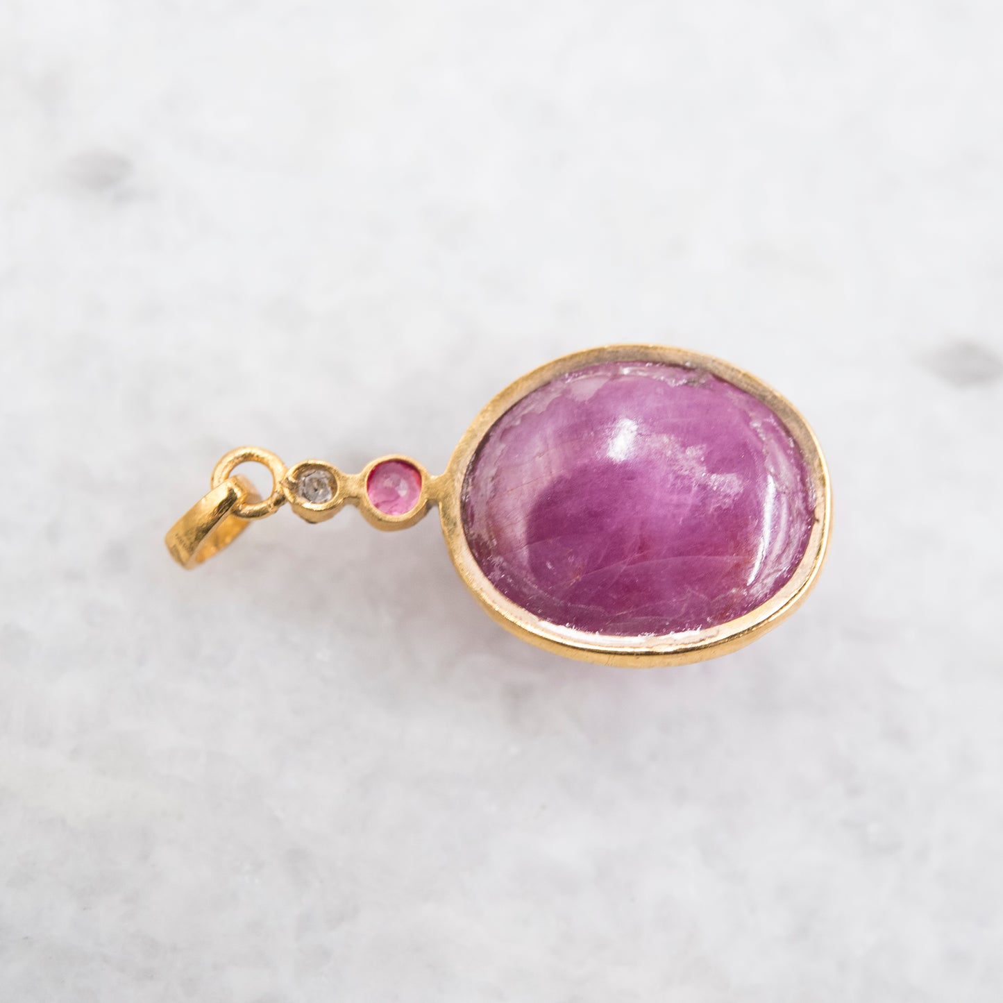 14 Karat Gold | Star Ruby & faceted Ruby Pendant Collection