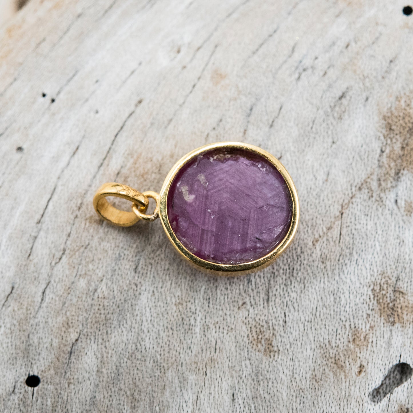 14 Karat Gold | Star Ruby Pendant