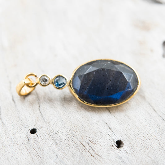 14 Karat Gold | Labradorite & Sapphire Pendant