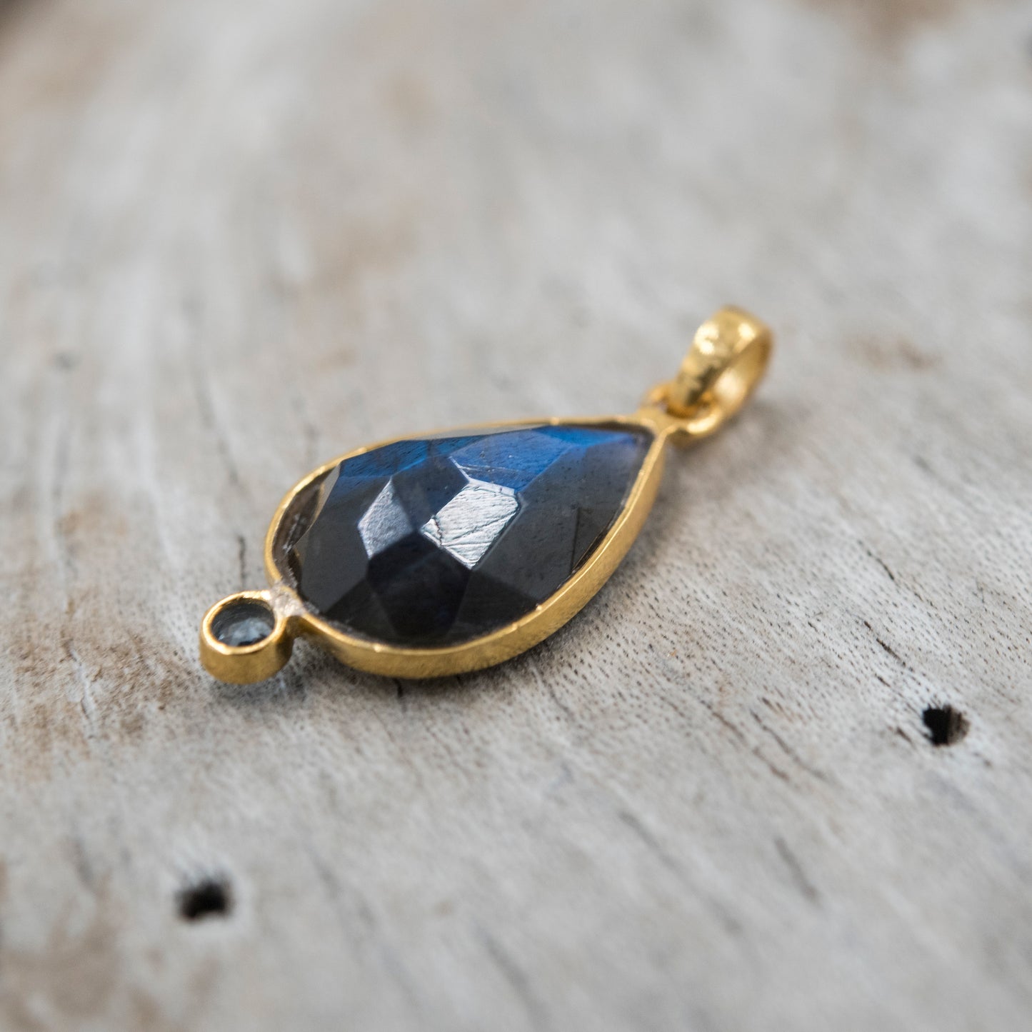14 Karat Gold | Labradorite & Sapphire Pendant