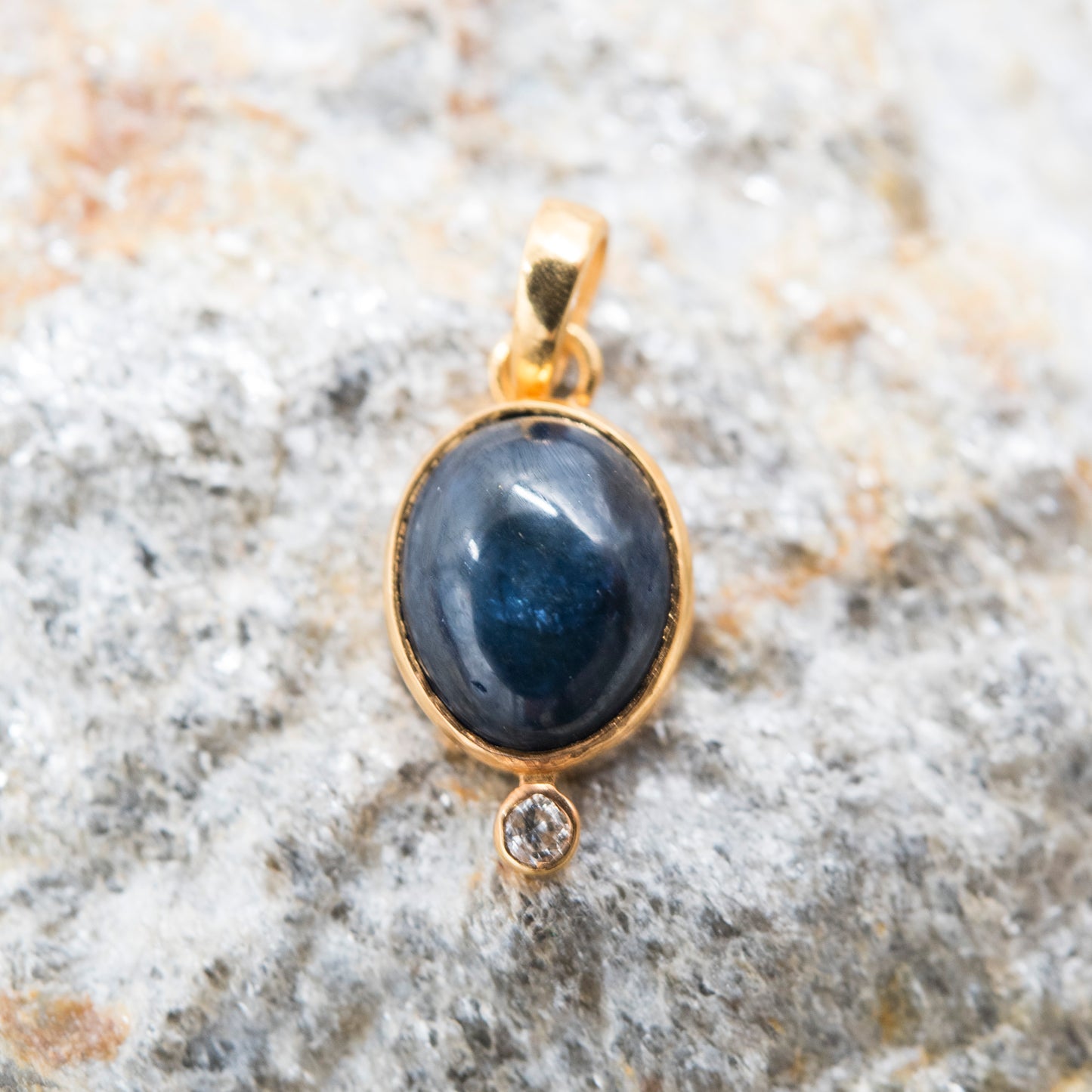 14 Karat Gold | Star Sapphire & Diamond Pendant