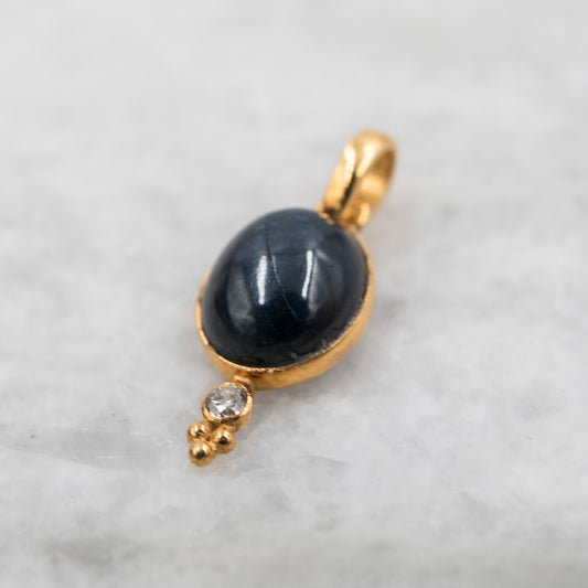 14 Karat Gold | Star Sapphire & Diamond Pendant