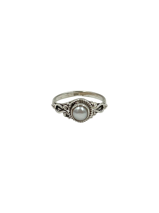 Pearl Round Ring
