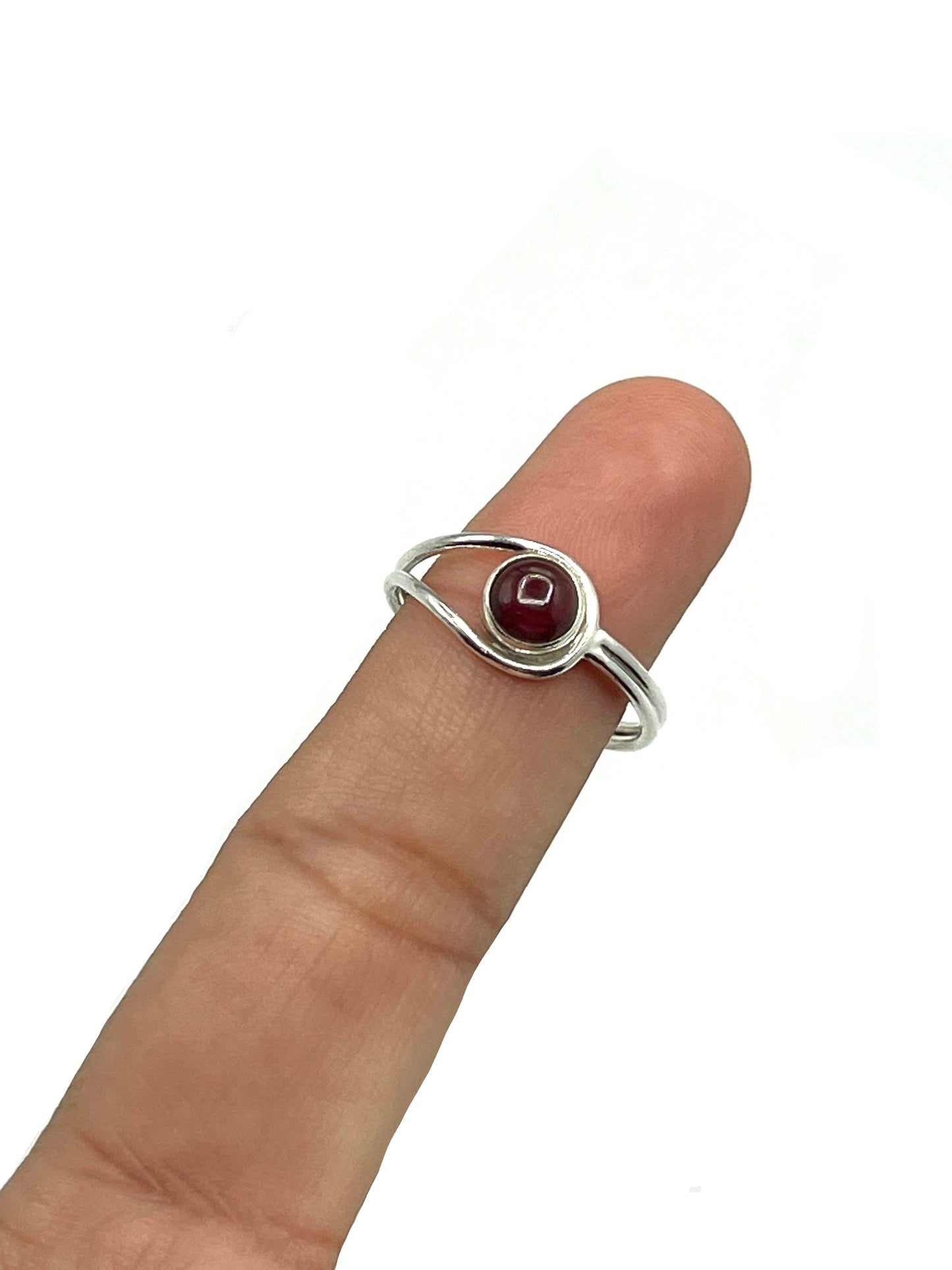 Lasso Gemstone Rings