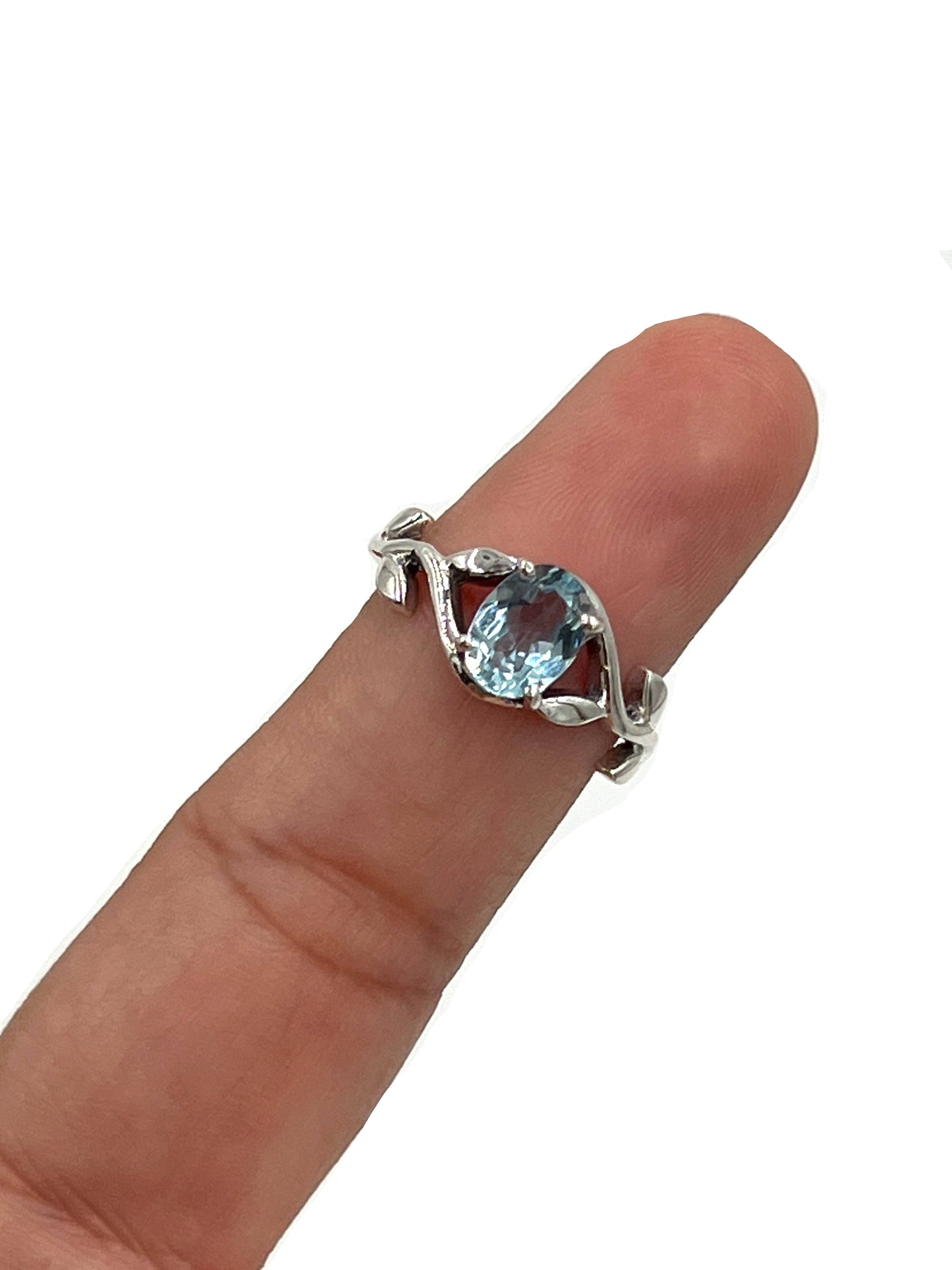 Faceted Oval Gemstone Vine Ring