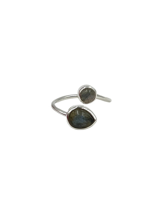 Teardrop Labradorite Ring