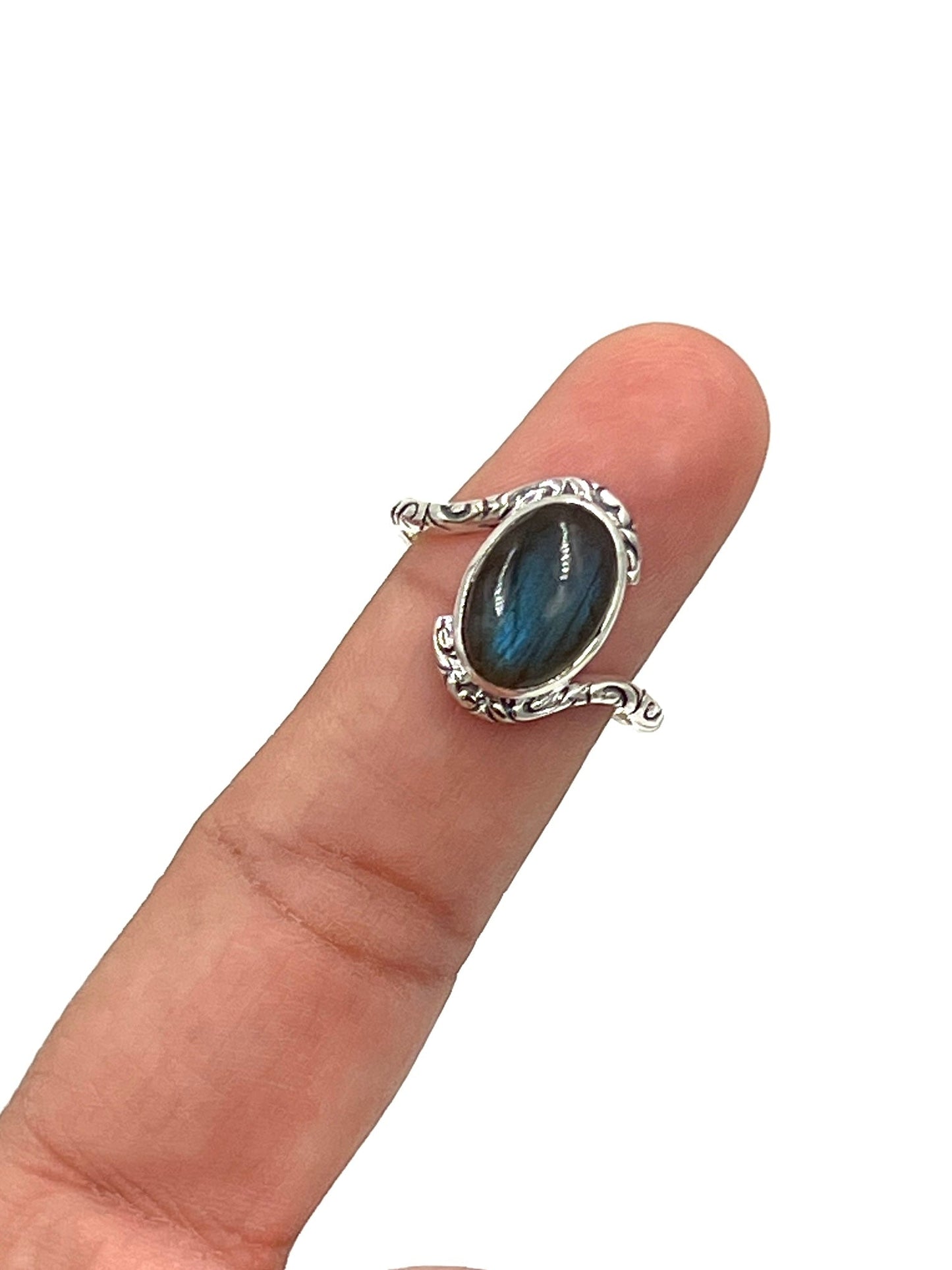 Etched Oval Labradorite Ring