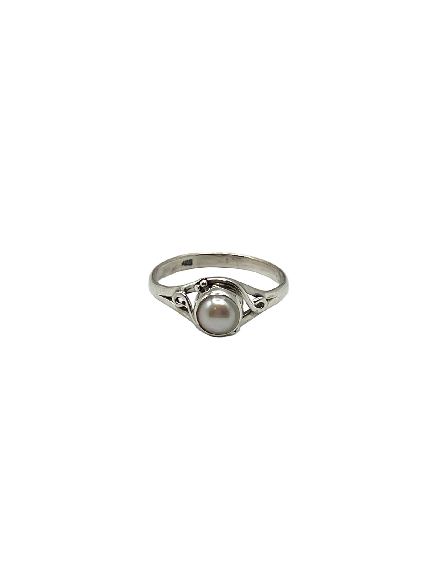 Round Gemstone Swirl Rings
