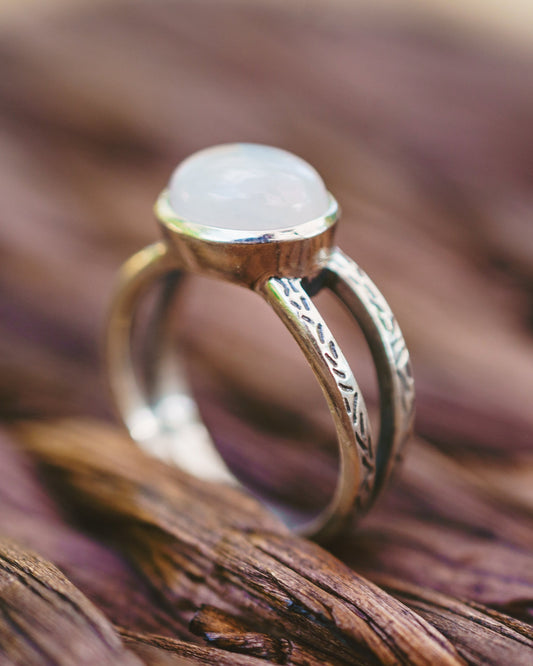 Sterling Silver Oval Moonstone Etched Ring