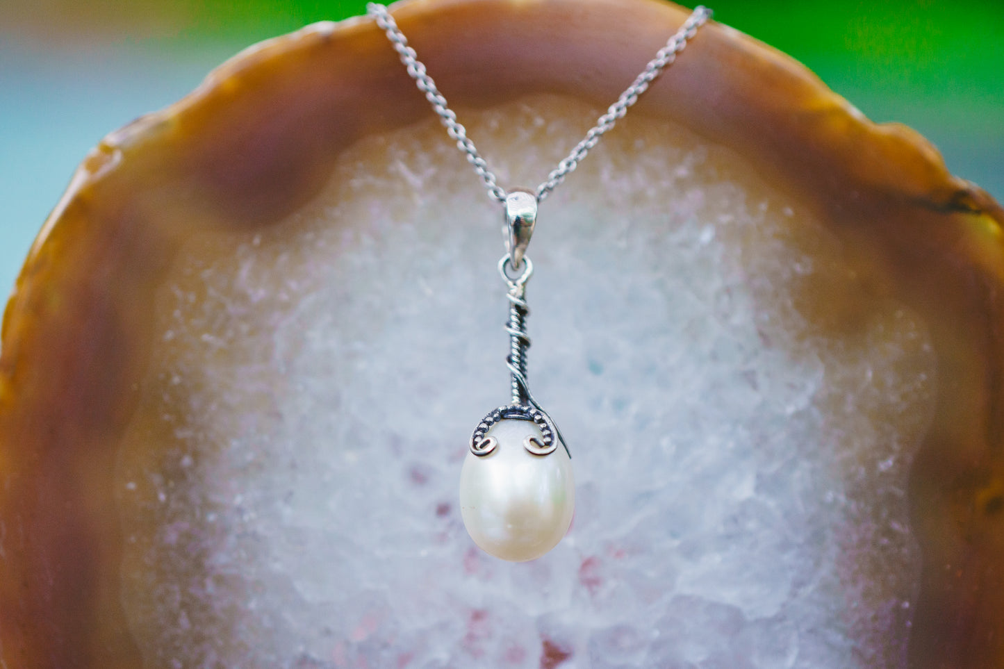 Sterling Silver Dangle Pearl Pendant