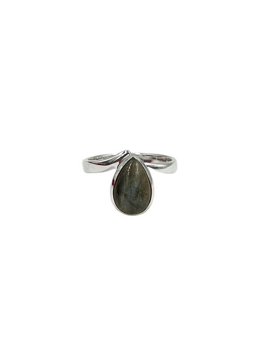 Teardrop Labradorite Ring