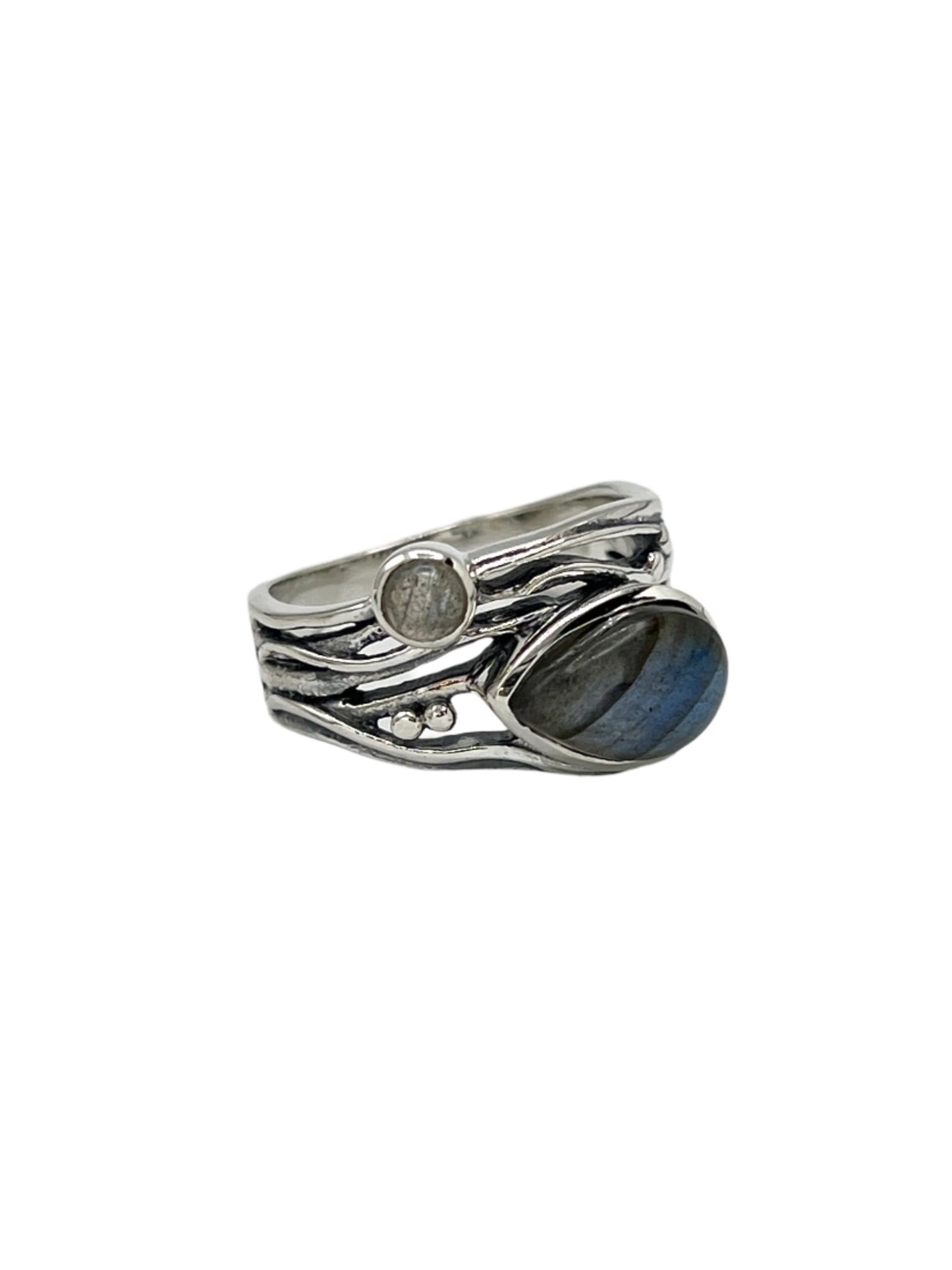 Sterling Silver Teardrop Labradorite Ring