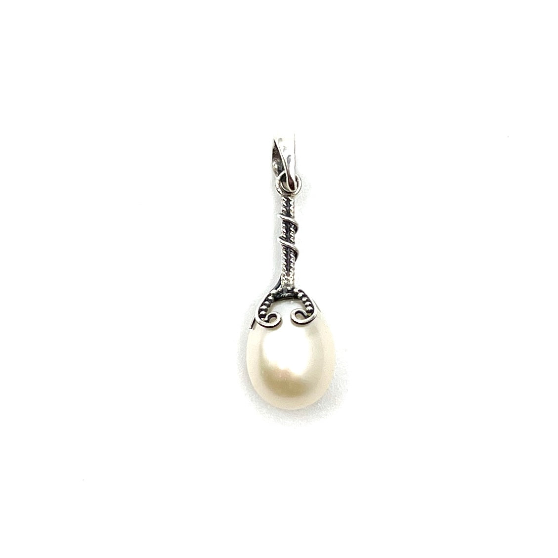 Sterling Silver Dangle Pearl Pendant