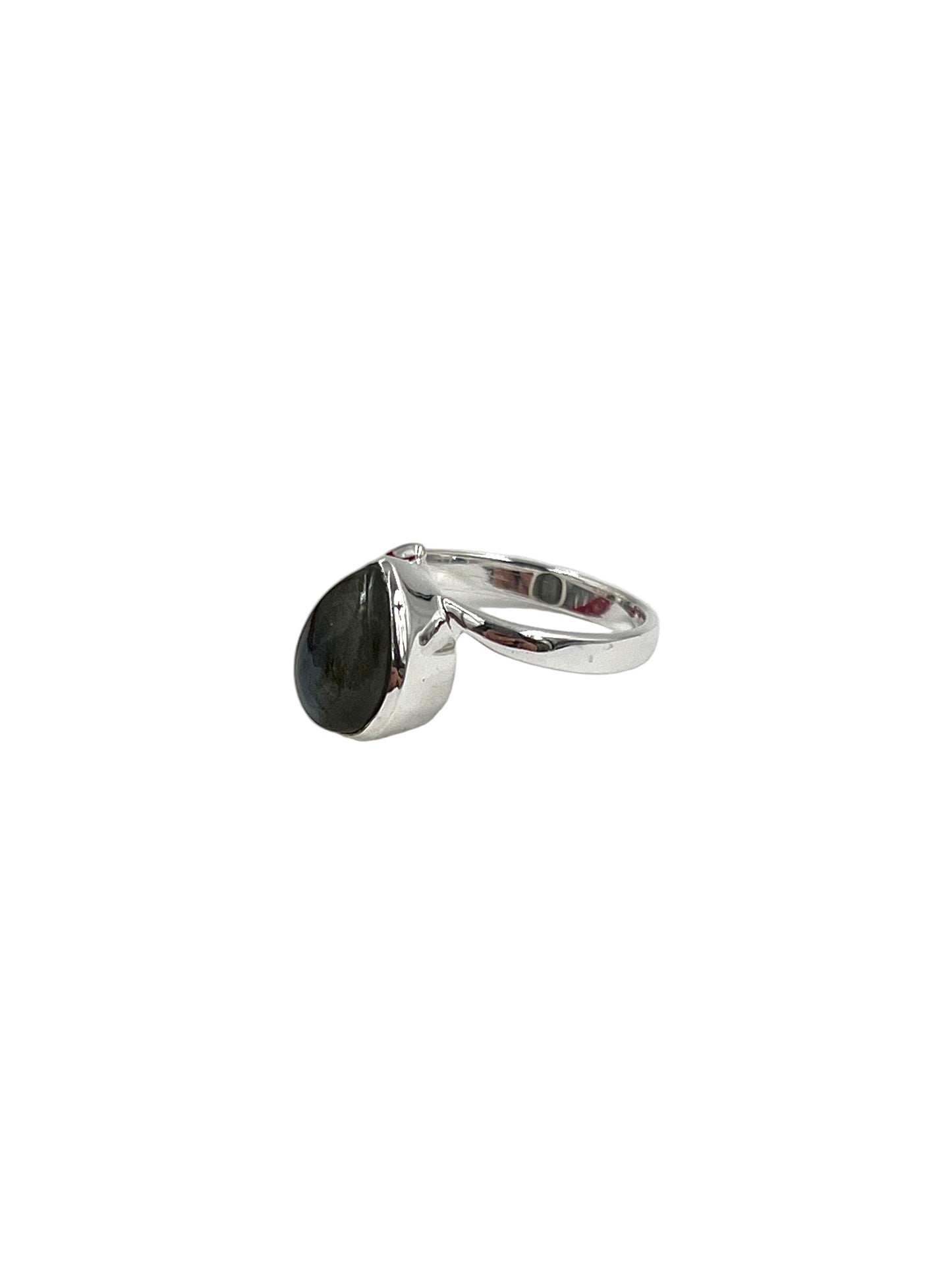 Teardrop Labradorite Ring