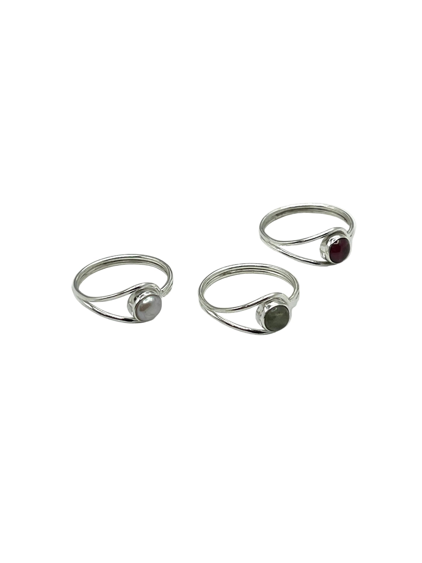 Lasso Gemstone Rings