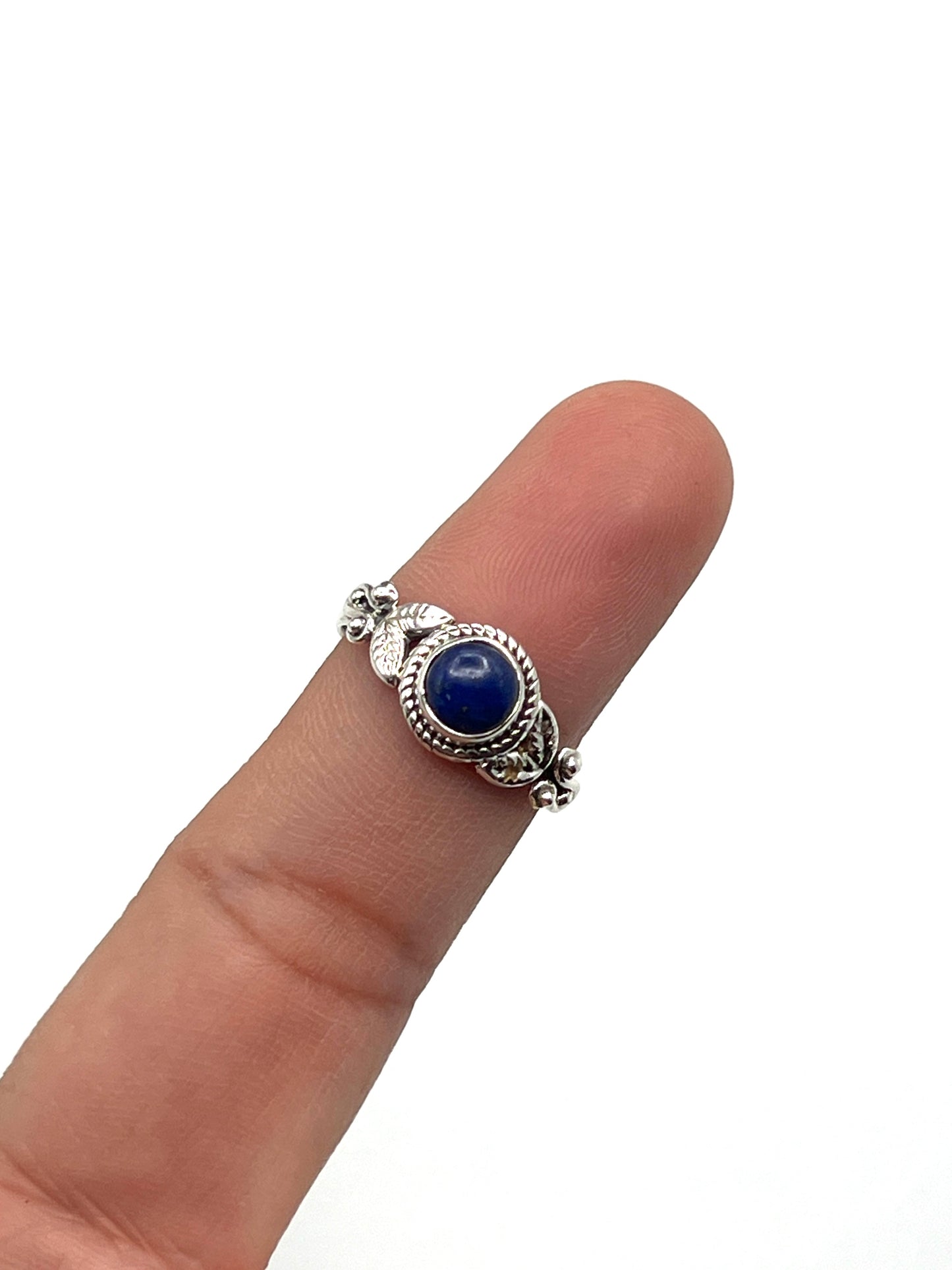 Leaf Filigree Gemstone Rings