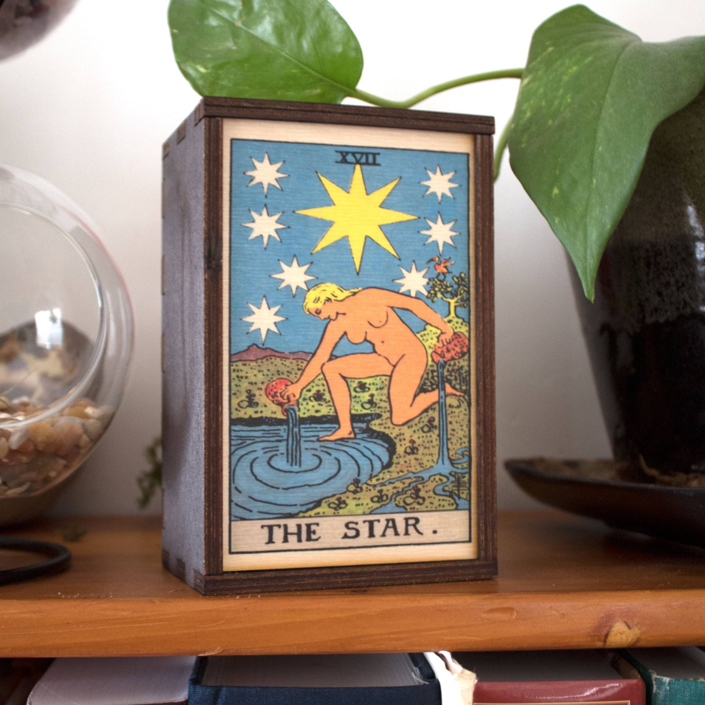 Tarot - 17 - The Star Full Color Stash Box