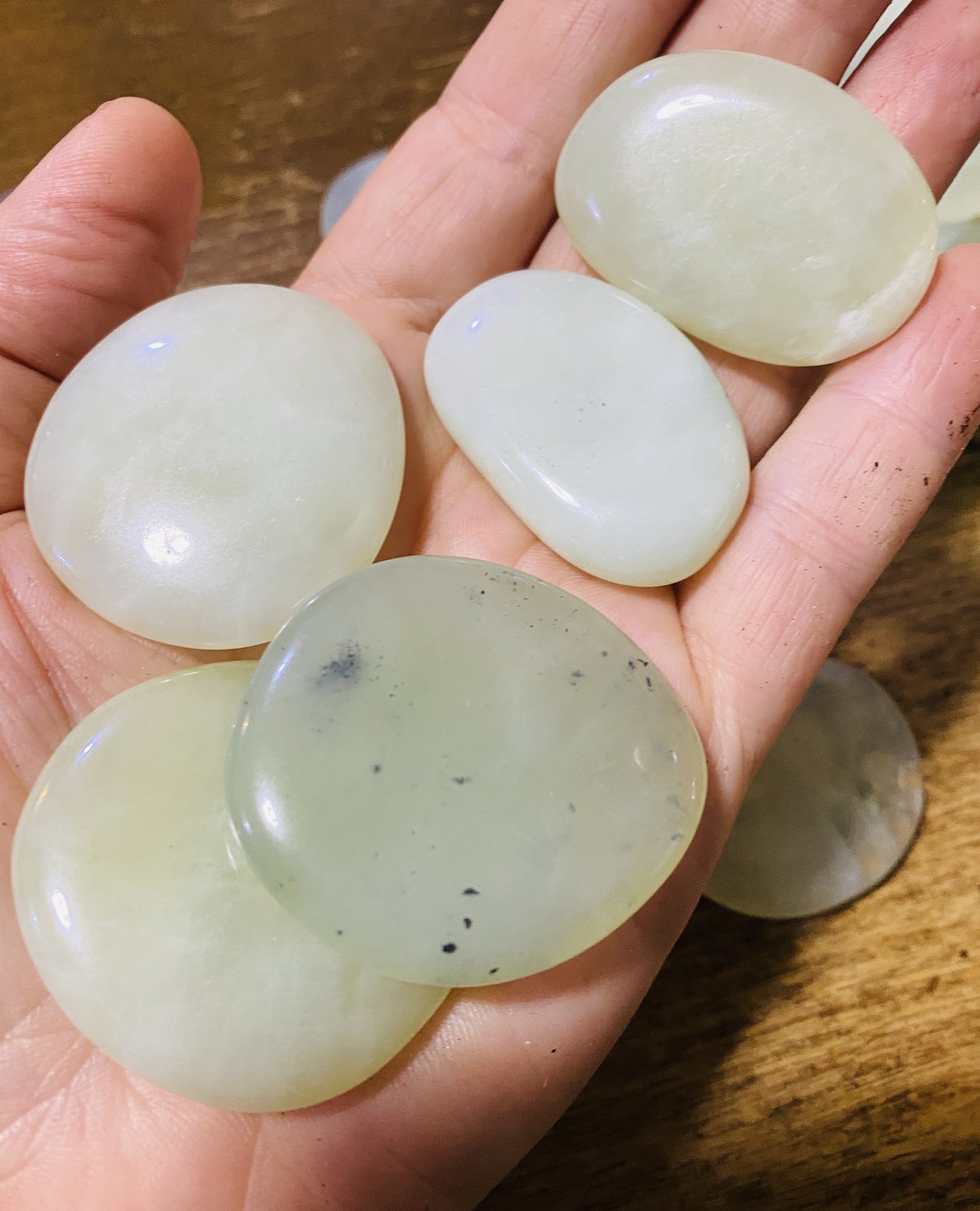 Jade Smooth Oval Stones 35-45mm