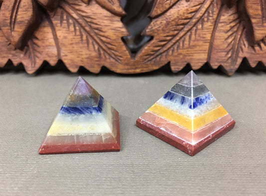 7 Gemstone Chakra Pyramids