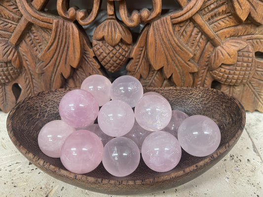 30mm Rose Quartz Spheres