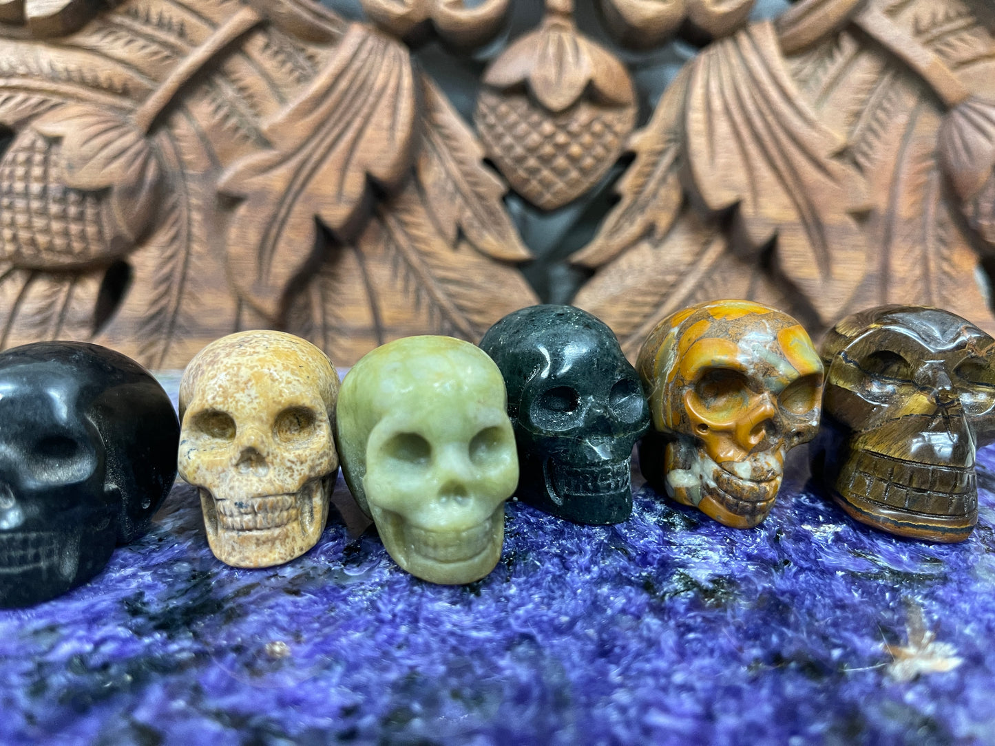 Hand Carved Crystal Skulls 1.5" - Available in 12 Stones