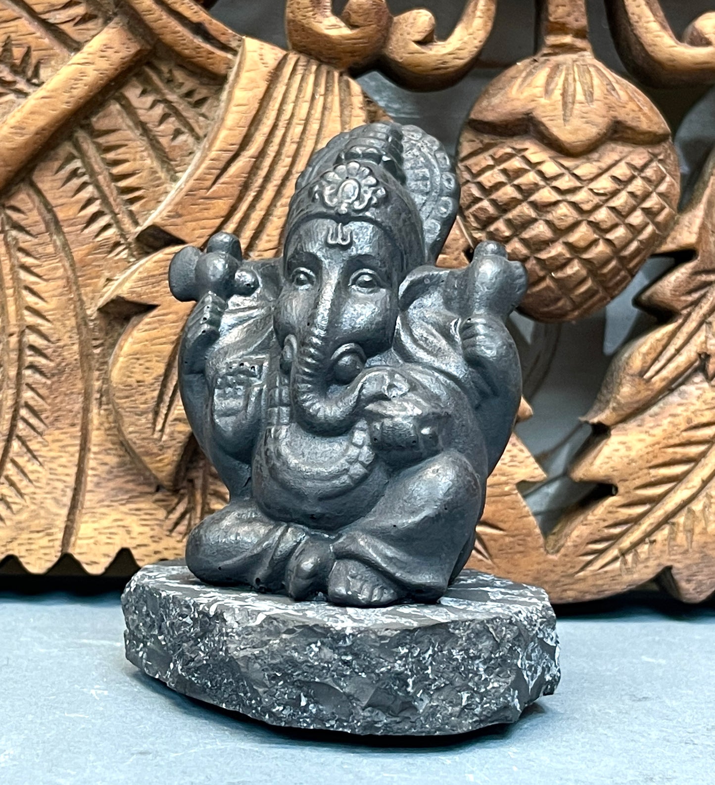Shungite Buddha & Ganesh