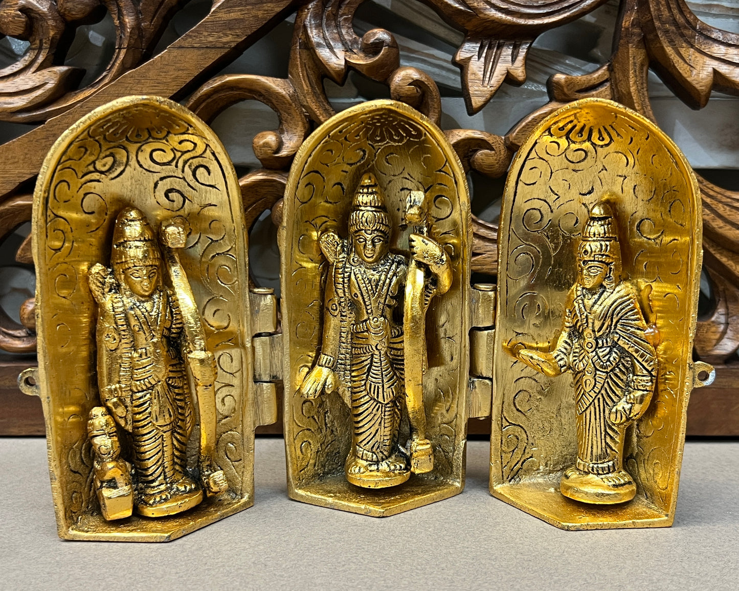 Altar Box Statue with Ram, Laxman and Sita
