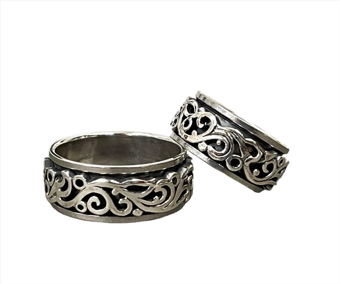 Vine Spinner Ring