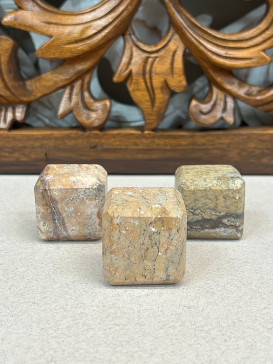 Picture Jasper Cube