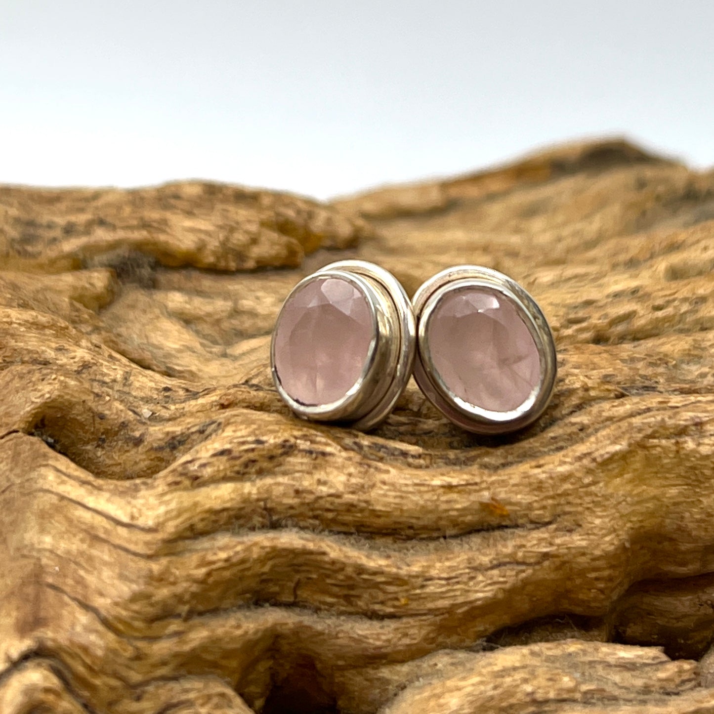 Oval Faceted Stud Earrings 8mm