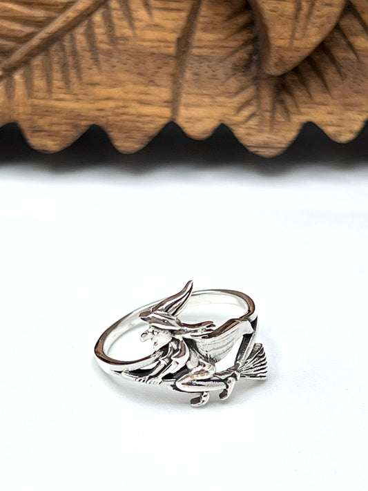 Sterling Silver Witch on Broomstick Ring