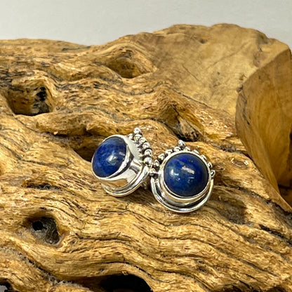 Mehindi Round Stud Earrings | 8mm