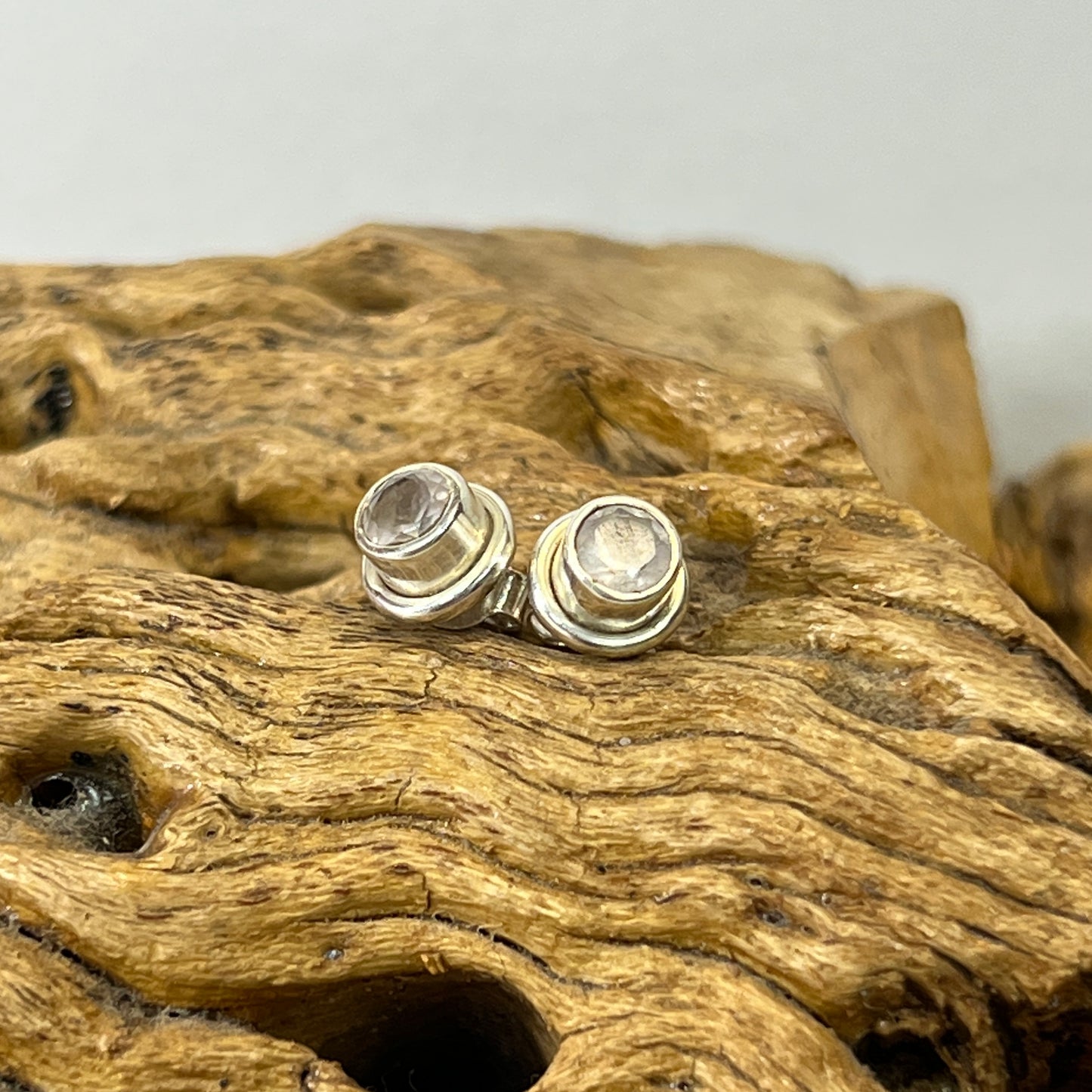 4mm Round Faceted Studs Earrings